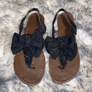 Madden girl flats with bows